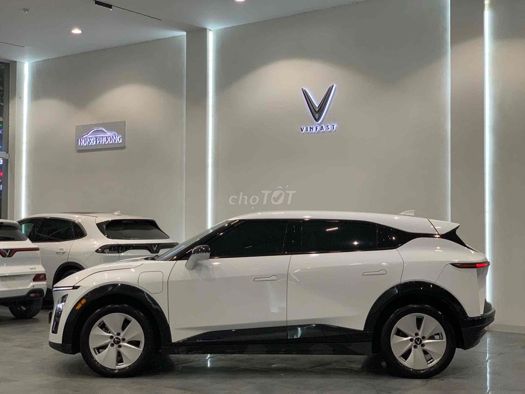 VinFast VF7 S 2025 Trắng. Mua bán Ô tô tại Thành phố Thái Nguyên Thái Nguyên được đăng bởi Hồng Phương Auto  Auto 597 hình 3