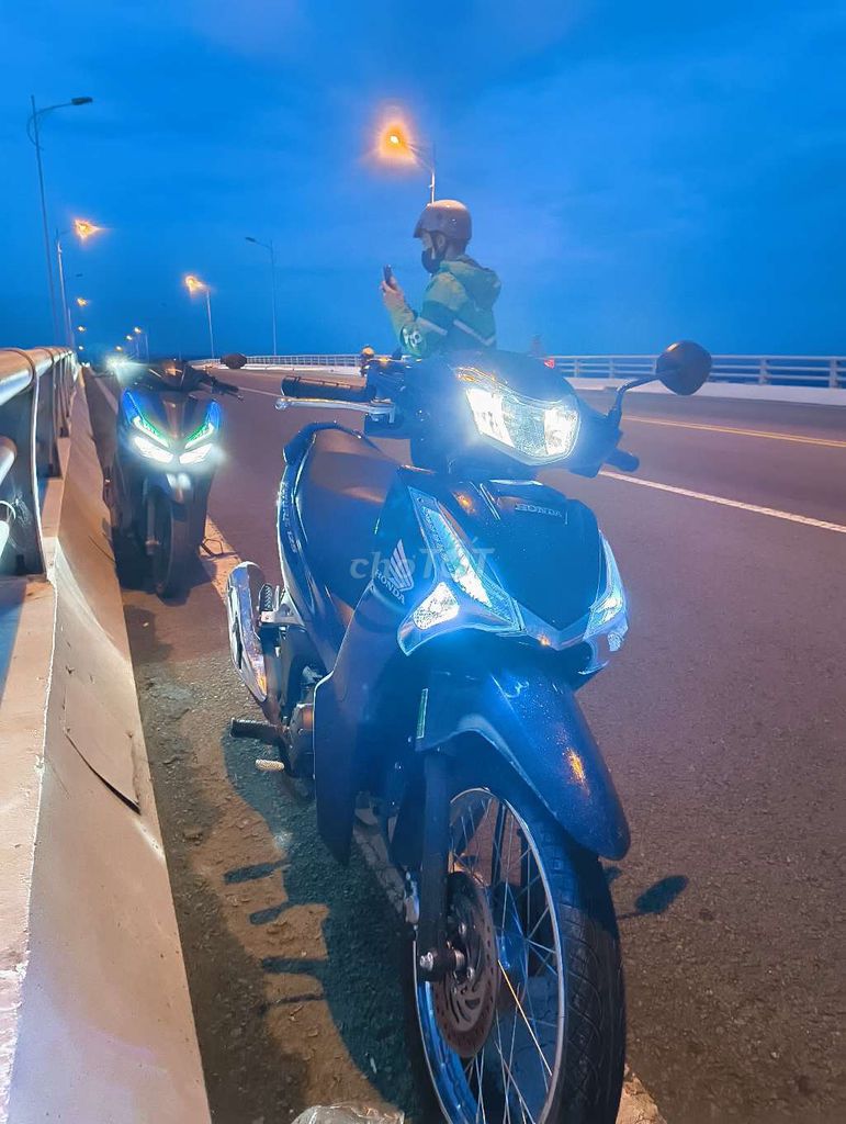 Honda Future Xanh 2000 km. Mua bán Xe máy tại Thành phố Thuận An Bình Dương được đăng bởi nguyễn văn thiem hình 3