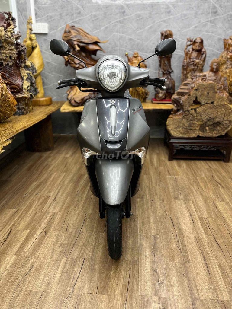 👉Janus 2017 chính chủ bstp khoá smartkey, máy zin. Mua bán Xe máy tại Quận 7 Tp Hồ Chí Minh được đăng bởi Xe Cũ Hiếu CT hình 3