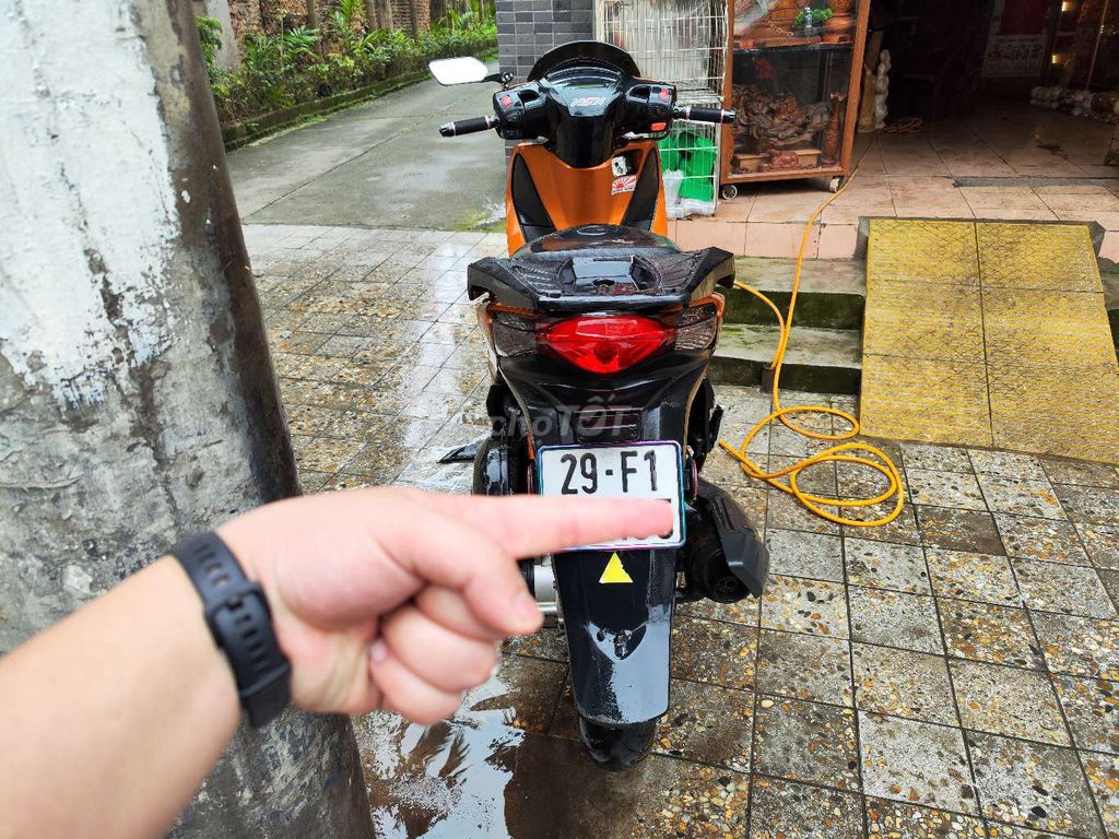 Shark 125 lên SH. Mua bán Xe máy tại Thành phố Bắc Ninh Bắc Ninh được đăng bởi Nguyễn Thịnh hình 3