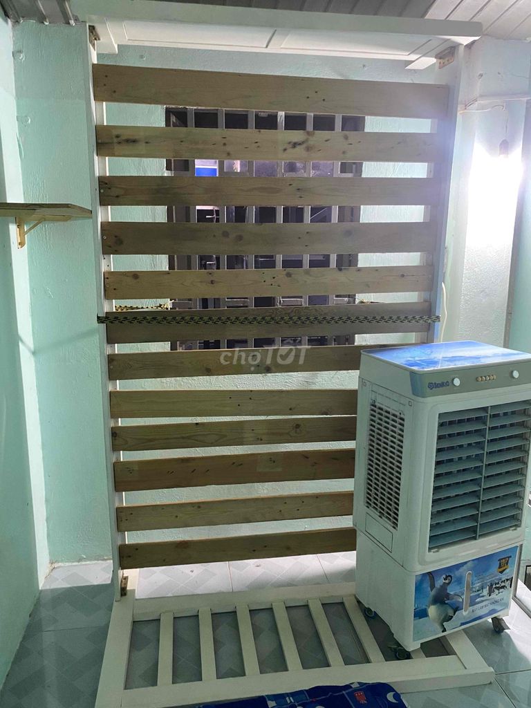 Giường ngủ 1m2 x 2m. Mua bán Giường, chăn ga gối nệm tại Thành phố Thủ Dầu Một Bình Dương được đăng bởi Linh Đỗ hình 1