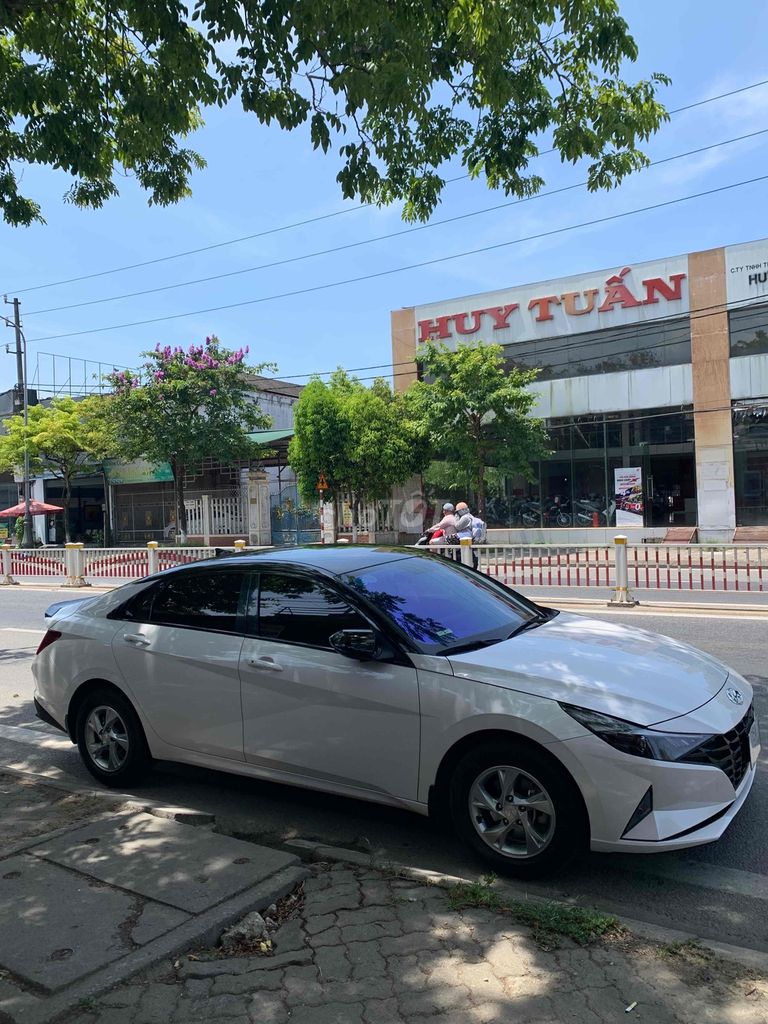 Hyundai Elantra 2022 Elantra 1.6 AT - 40000 km