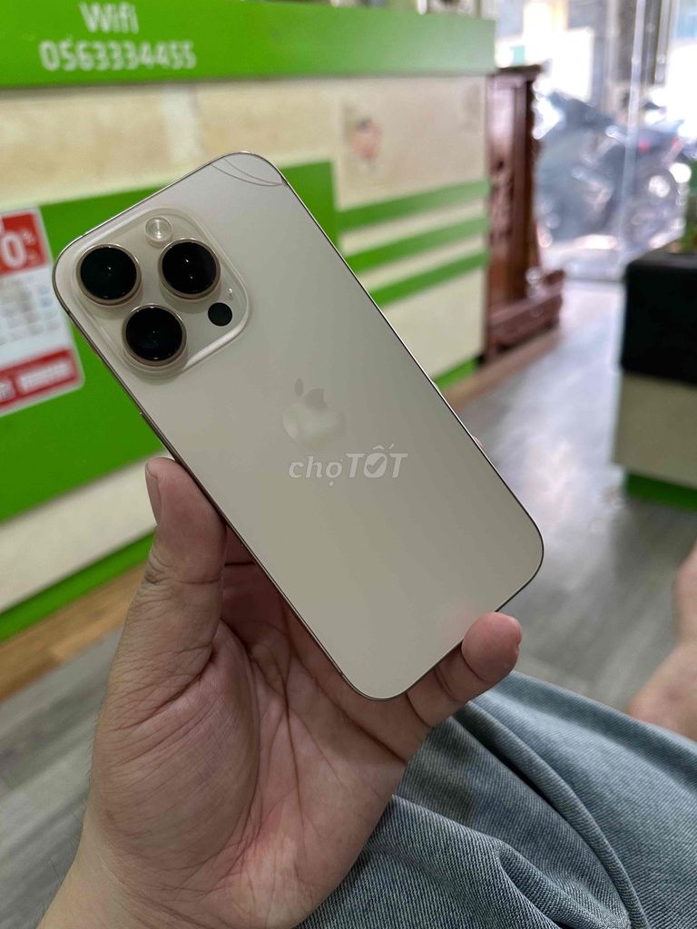 iPhone 16 Pro 128GB Sa Mạc Quốc Tế Mỹ LL/A New 98%. Mua bán Điện thoại tại Quận Thanh Khê Đà Nẵng được đăng bởi lê văn kiếm hình 1