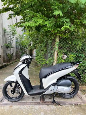Honda SH 125i Trắng Zin. Mua bán Xe máy tại Huyện Củ Chi Tp Hồ Chí Minh được đăng bởi HuỳnhLâm Bổn