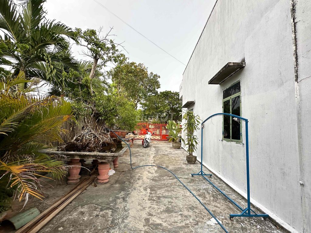 Nhà mặt tiền 12x50 giá tốt tại vân canh Nhà mặt tiền 12x50 giá tốt tại vân canh