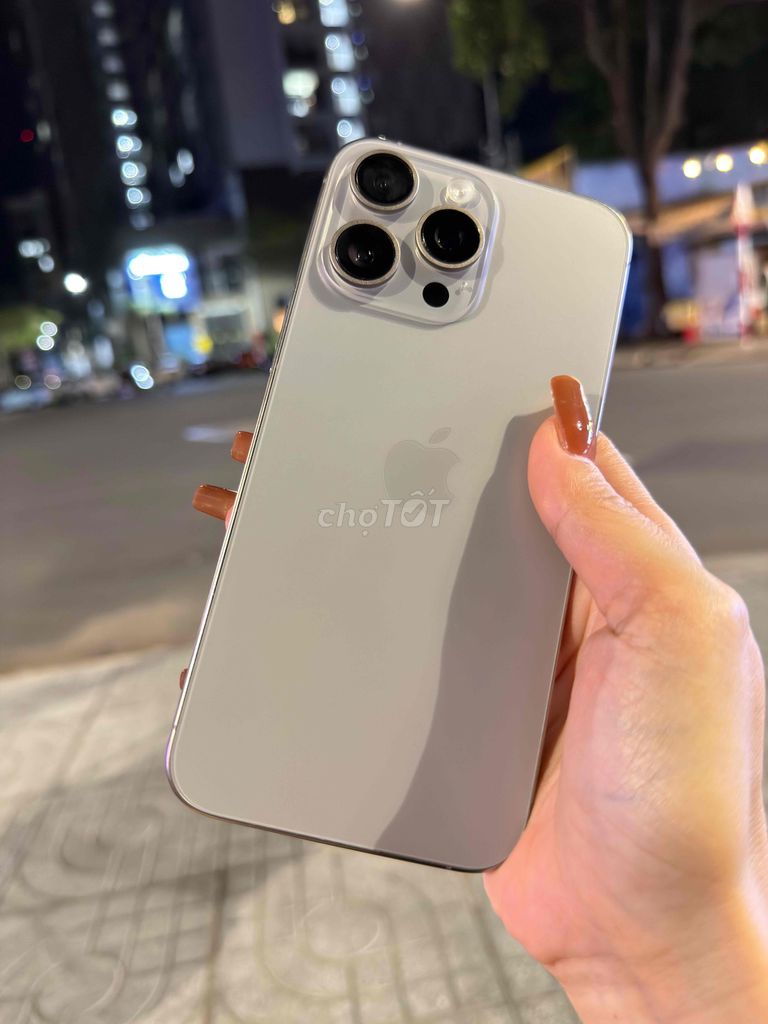 iPhone 15 Pro Max 512GB Xám Mỹ 86%. Mua bán Điện thoại tại Thành phố Biên Hòa Đồng Nai được đăng bởi Huỳnh  hình 1