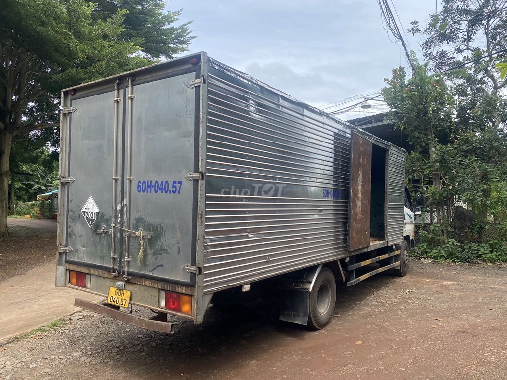 🔥🔥 BÁN GẤP – XE HYUNDAI 110XL THÙNG KÍN🔥🔥. Mua bán Xe tải, xe ben tại Thành phố Long Khánh Đồng Nai được đăng bởi Nguyễn Vũ hình 2