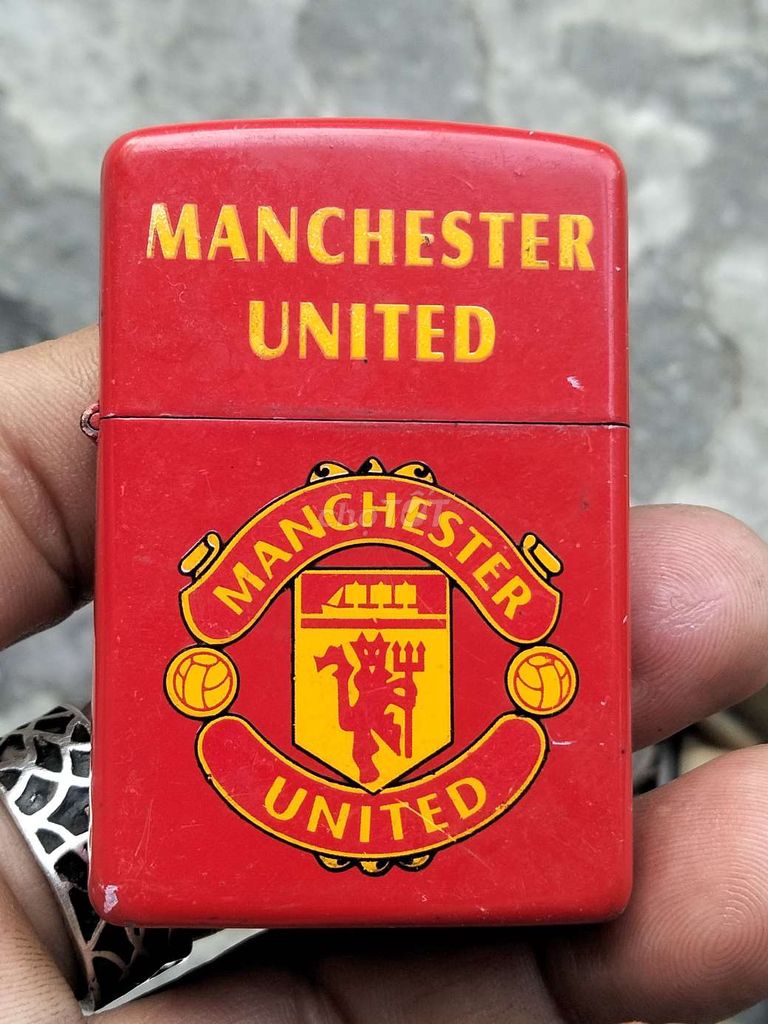 Bật lửa Manchester United