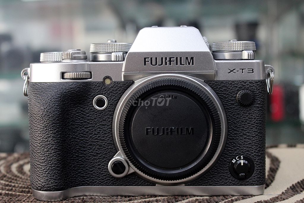 cần bán fujiflim xt3 Silver .Black 98-99%