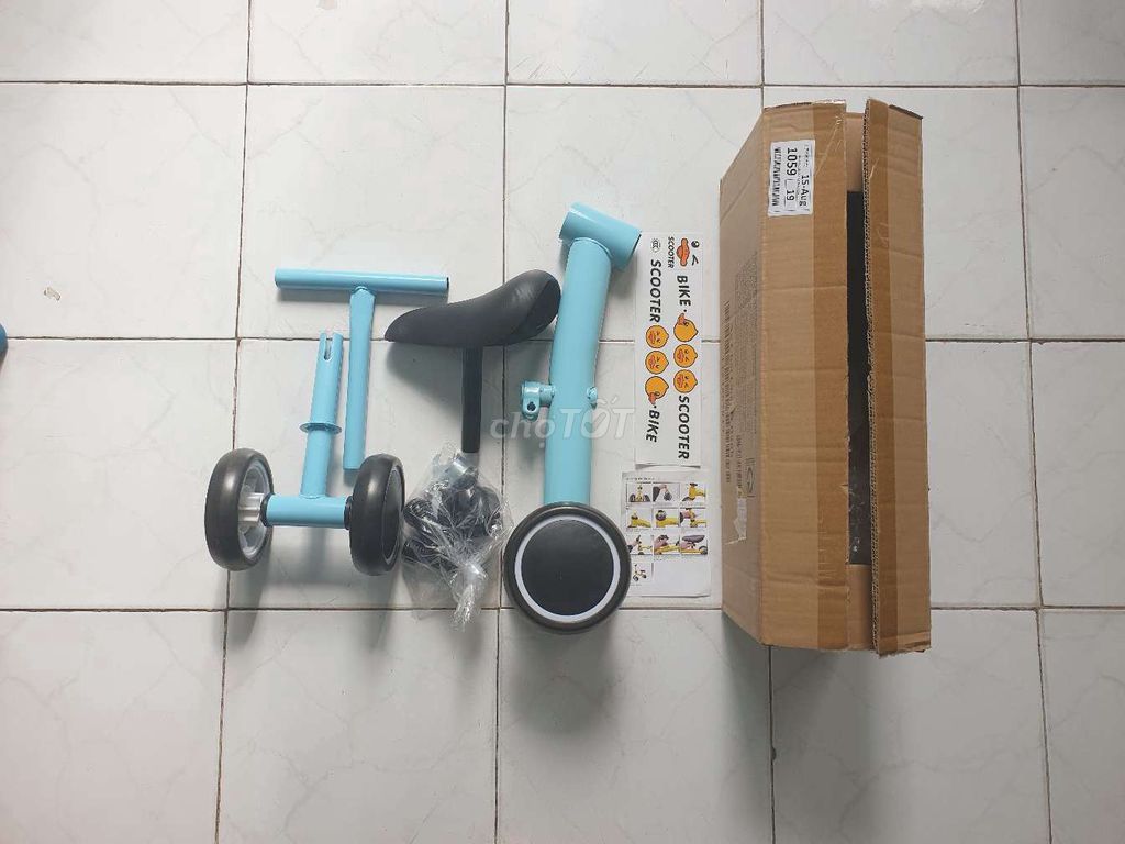 Combo 3 Xe chòi chân màu xanh. Mua bán Mẹ và bé tại Quận Gò Vấp Tp Hồ Chí Minh được đăng bởi Thu Thảo hình 1