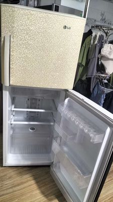Tủ lạnh LG 200L còn zin. Mua bán Tủ lạnh tại Quận 12 Tp Hồ Chí Minh được đăng bởi long