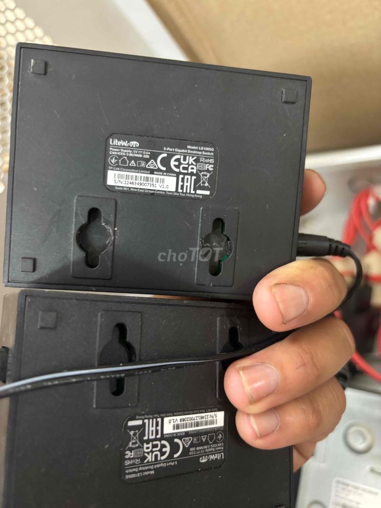 bộ chia tính hiệu ổ cứng camera