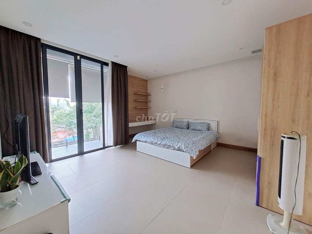 VILLA 3 TẦNG 4PN 5WC KHU HỒ NGHINH