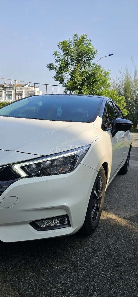19 1107 2021 VL 1.0 CVT Cao cấp - 21000 km