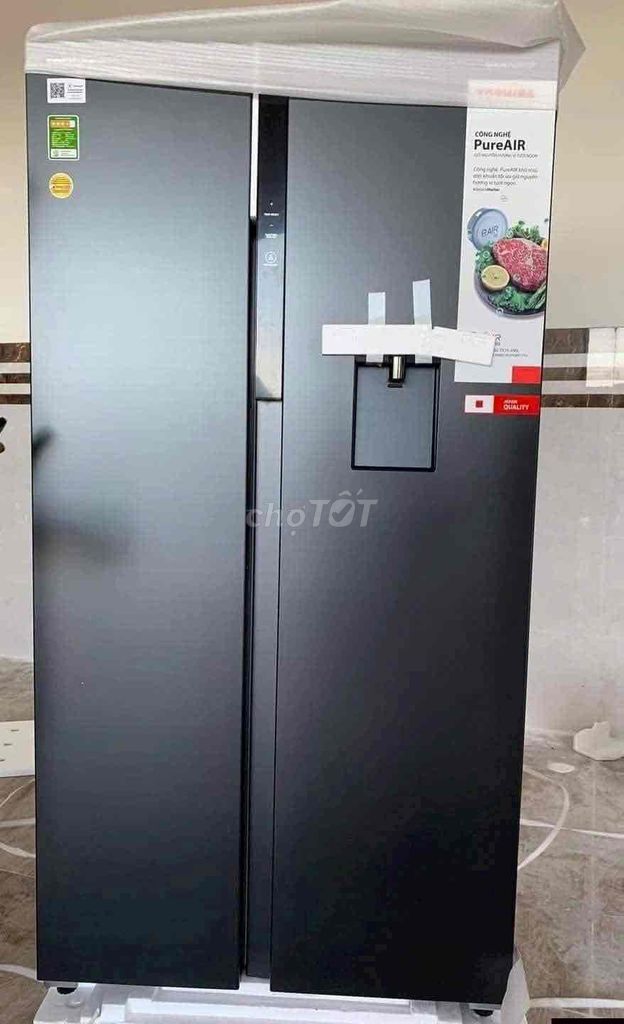 Tủ lạnh Toshiba Inverter Đen 596 lít SBS. Mua bán Tủ lạnh tại Quận Bình Thuỷ Cần Thơ được đăng bởi Quỳnh  hình 1