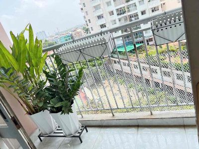 Chính chủ bán căn hộ Vĩnh Tường 90m2. SHR. 2pn 2wc. 3bancon.