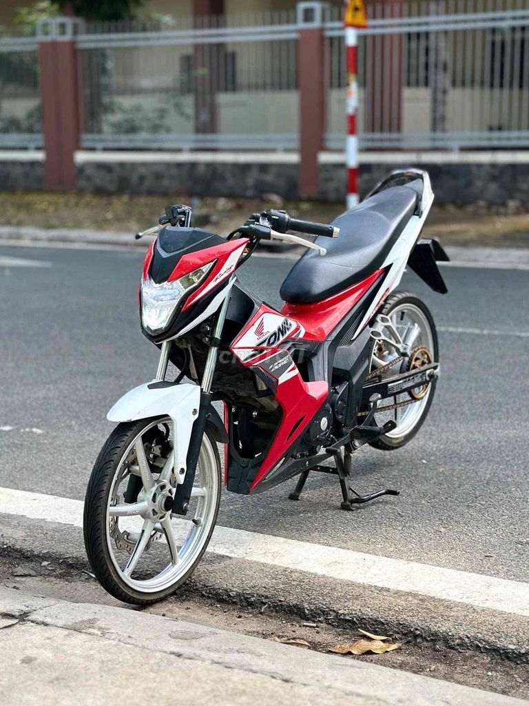 HONDA SONIC 150 – MÁY ZIN CHÍNH CHỦ. Mua bán Xe máy tại Thành phố Thủ Dầu Một Bình Dương được đăng bởi Xe Máy Bình Dương hình 1