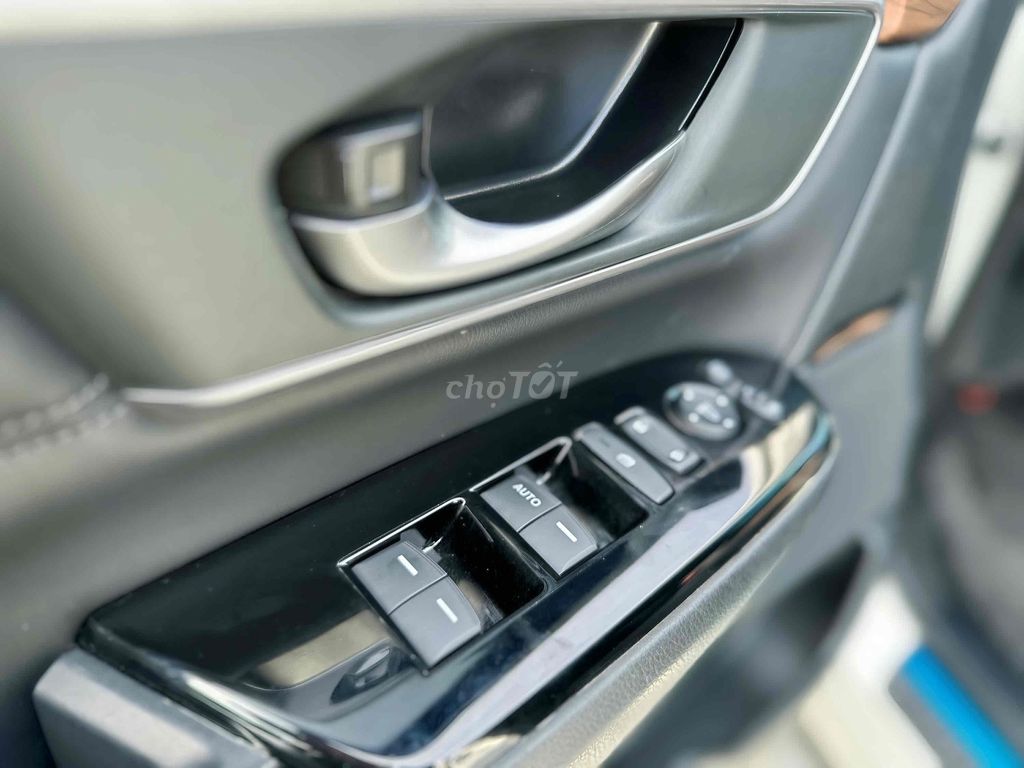 Honda CRV 2022 L 31000 km. Mua bán Ô tô tại Quận Bình Thạnh Tp Hồ Chí Minh được đăng bởi phúc hình 9