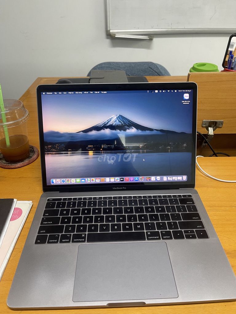 Apple MacBook Pro 13in 2017 i5 8GB. Mua bán Laptop tại Thành phố Thủ Dầu Một Bình Dương được đăng bởi Tấn  hình 1