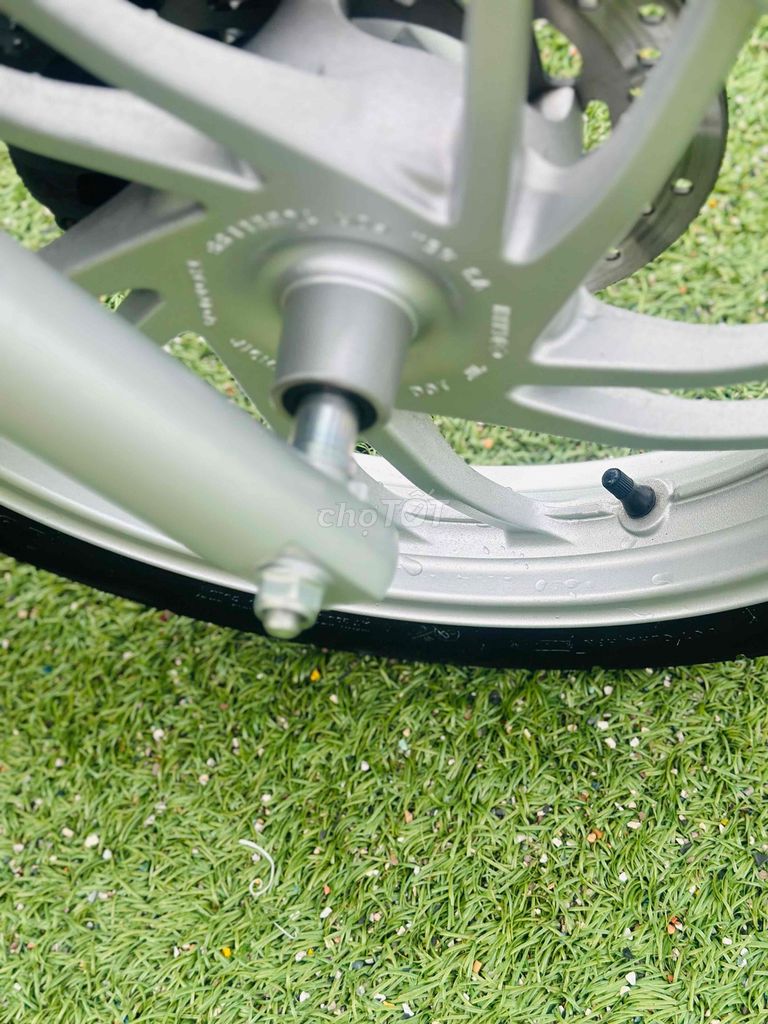 SH125i DKLD 2016 ODO THẤP MÁY MÓC NGUYÊN ZIN ĐẸP. Mua bán Xe máy tại Huyện Chợ Mới An Giang được đăng bởi XE MÁY THIỆN PHÁT AN GIANG hình 13