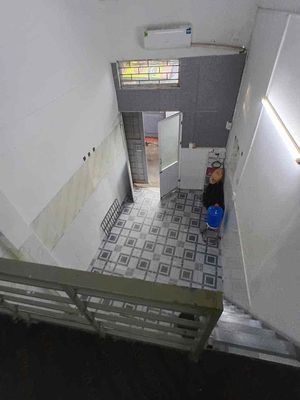 Room 20 m² · Phố Nguyễn Chính