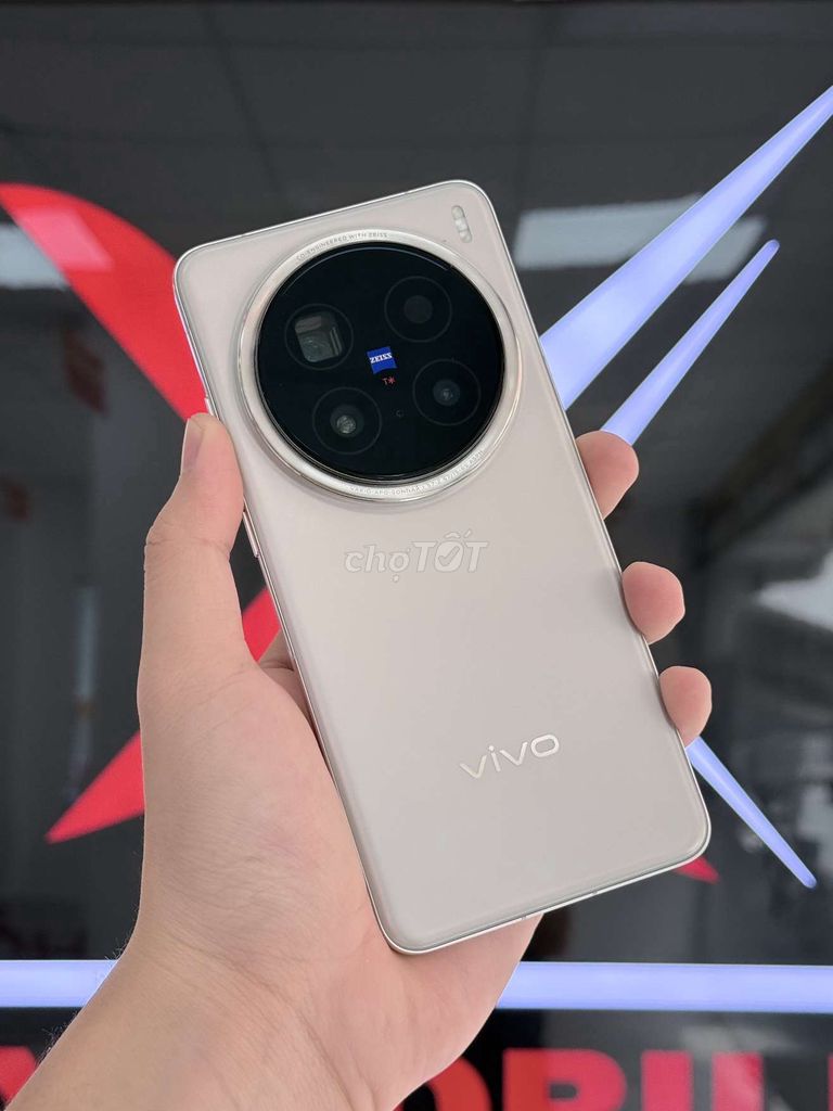 VIVO X200 PRO 12/256G ĐẸP KENG FULL TV 🇻🇳 ZIN CHUẨN. Mua bán Điện thoại tại Huyện Trảng Bom Đồng Nai được đăng bởi X Mobile Trảng Bom hình 1