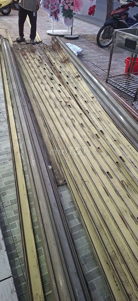 Sửa cửa cuốn 24/7. Dịch vụ tại Quận Bình Tân Tp Hồ Chí Minh được đăng bởi Phạm Bảo Nam hình 1