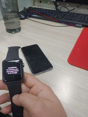 Apple watch sr3 42 zin nguyên bản pin 1.5 ngày