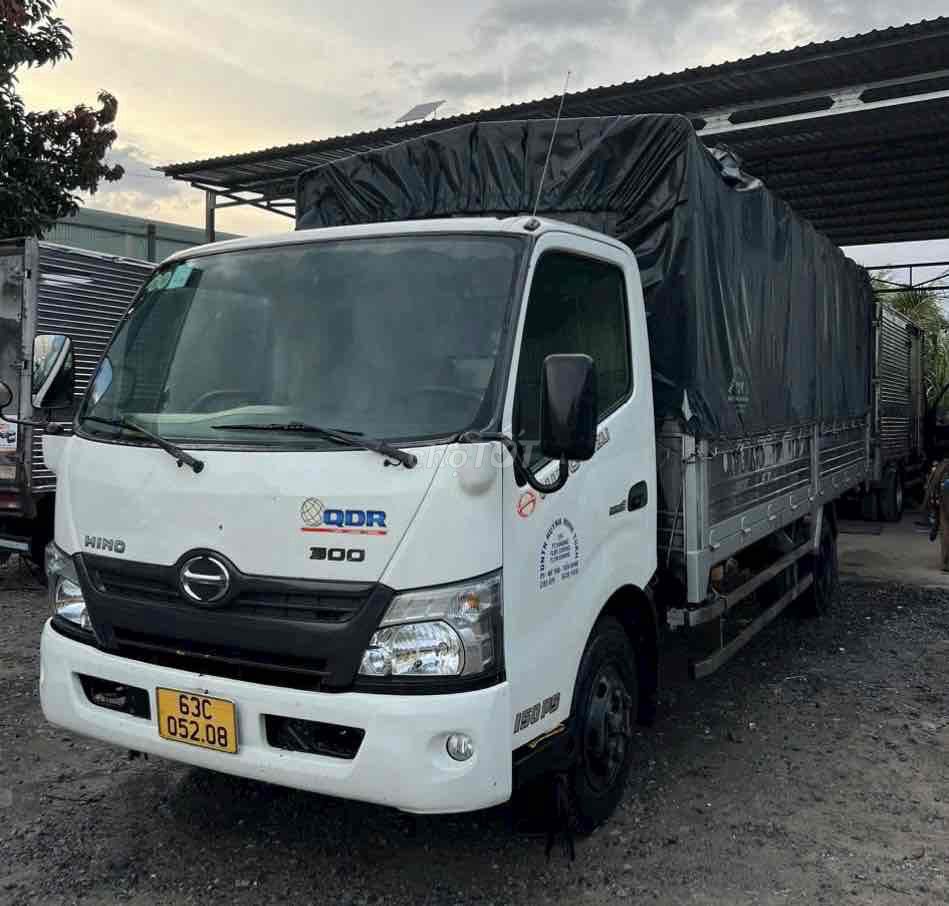 hino xzu730 sx 2014 tải 5t thùng dài 5m5