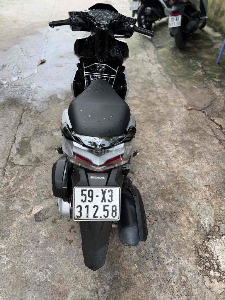 Пневматический клинок Honda 125 серебристый