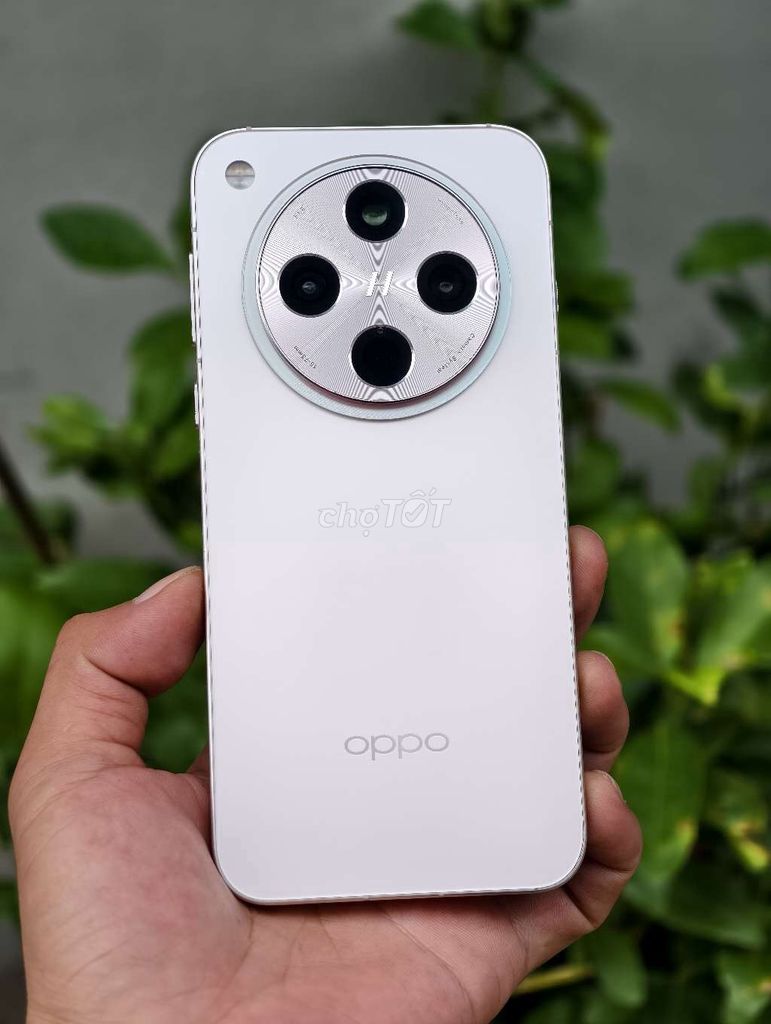 Oppo Find X8 Dimensity 9400 16GB/512GB Trắng. Mua bán Điện thoại tại Thành phố Thuận An Bình Dương được đăng bởi Nguyễn Mạnh Hoàn hình 1