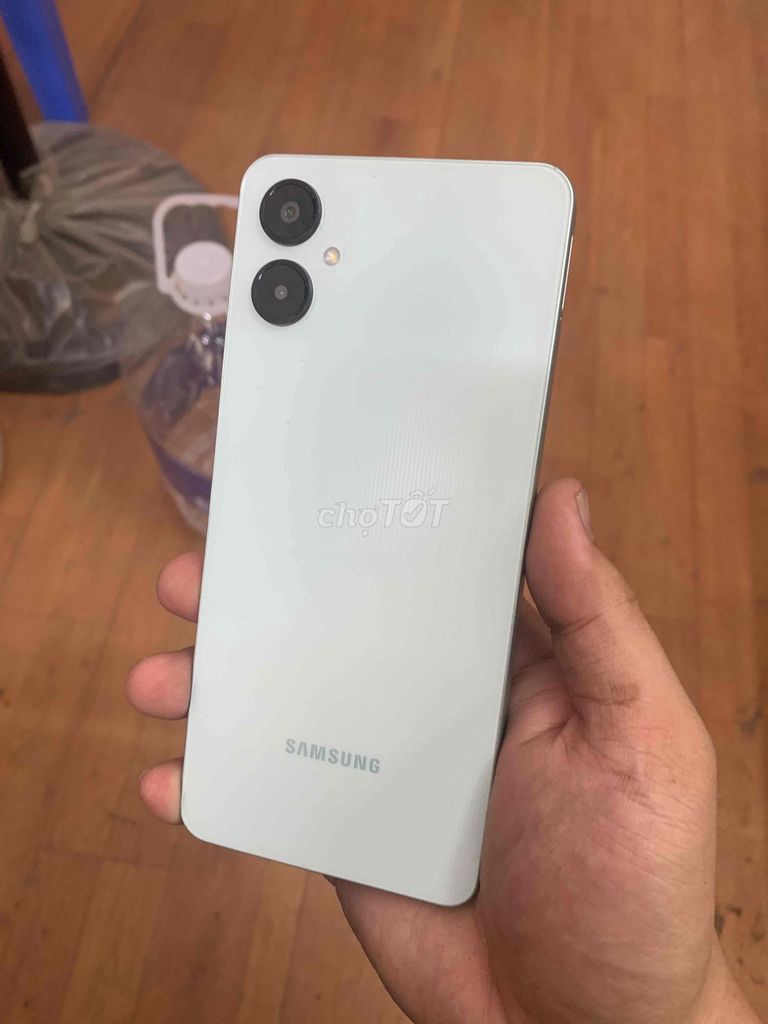 Samsung A06 128GB Trắng. Mua bán Điện thoại tại Quận Nam Từ Liêm Hà Nội được đăng bởi nguyễn quang anh hình 1