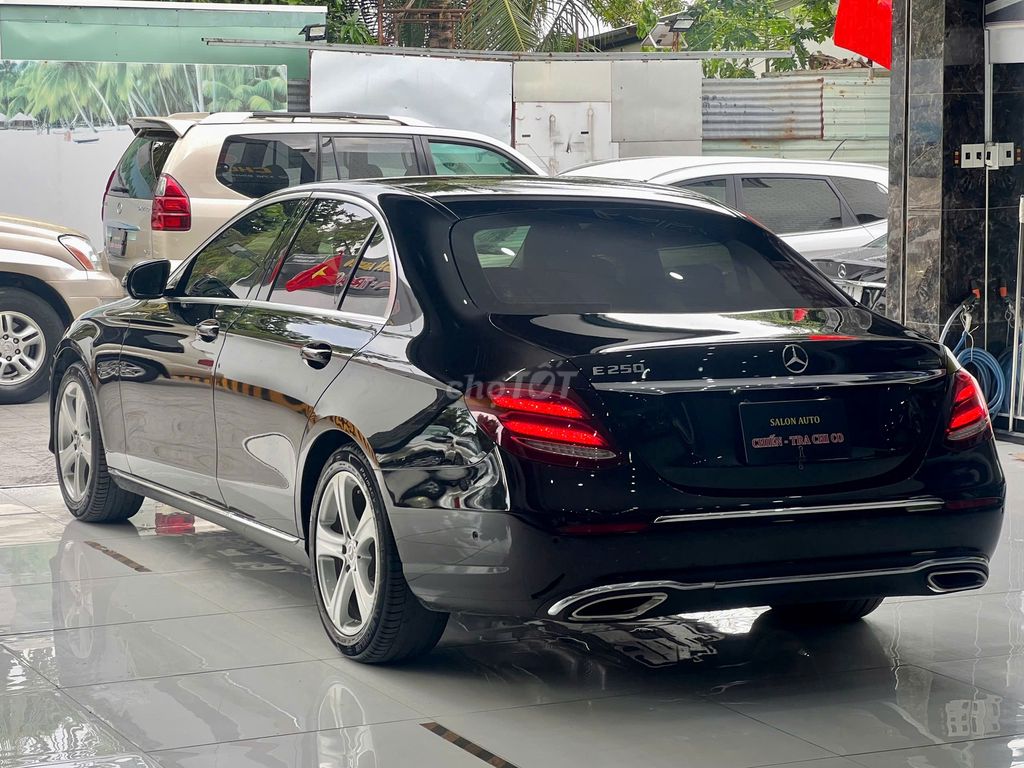 MERCEDES MODEL 07/201, XE ĐẸP NGUYÊN ZIN.. Mua bán Ô tô tại Quận Bình Thạnh Tp Hồ Chí Minh được đăng bởi Anh Chiến hình 7