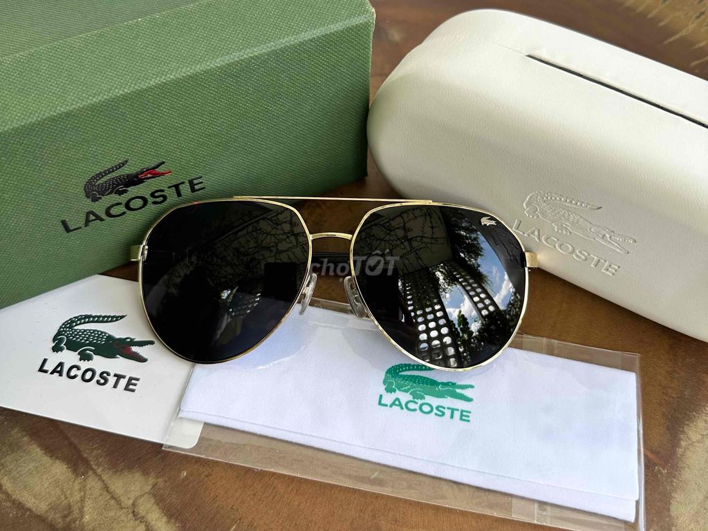 kính lacoste likenew+auth+box+khăn+code.0000