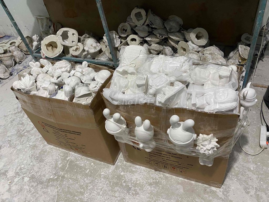 10 con Tượng thạch cao Trắng Lớn 150k và 200k