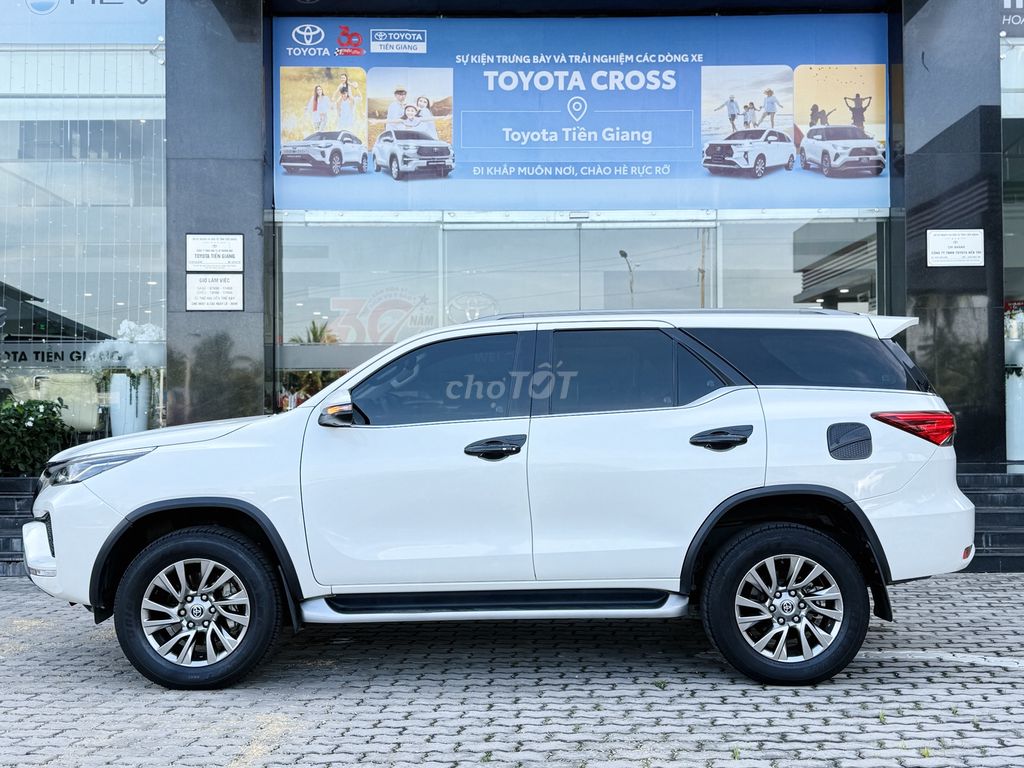 Toyota Fortuner 2022 2.7L 4x2 AT 116.000 km. Mua bán Ô tô tại Thành phố Mỹ Tho Tiền Giang được đăng bởi Quí Ucar Toyota hình 3