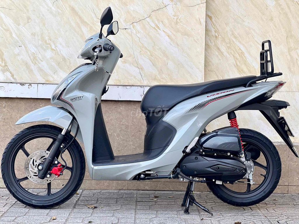 honda vision khoá smk xxm bản bánh lớn 9chủ. Mua bán Xe máy tại Quận 12 Tp Hồ Chí Minh được đăng bởi CHXM Phương Nam Chuyên Bán Xe Trả Góp Bao Nợ Xấu hình 3