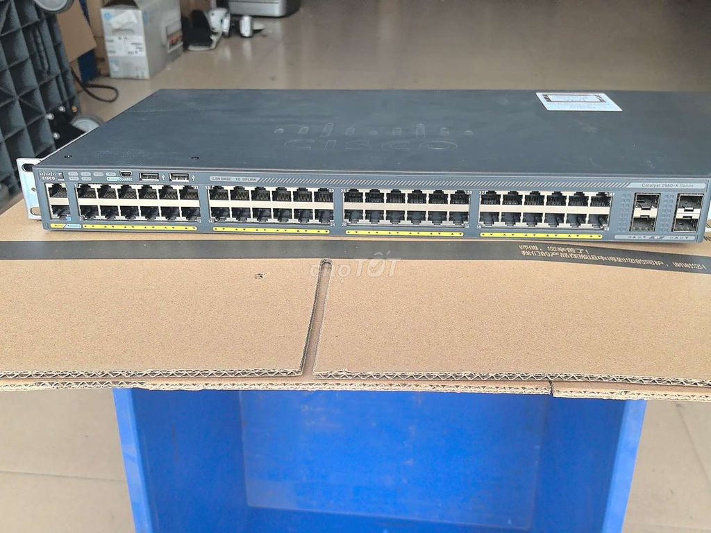 Switch doanh nghiệp Cisco 2960X Datacenter bán rẽ