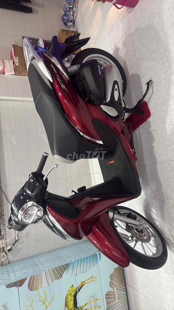 Honda SH Mode 2024 ABS красный 798 км