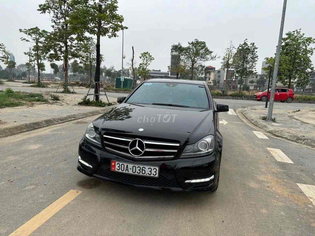 Mercedes benz. Mua bán Ô tô tại Quận Long Biên Hà Nội được đăng bởi Dương văn Thoại hình 1