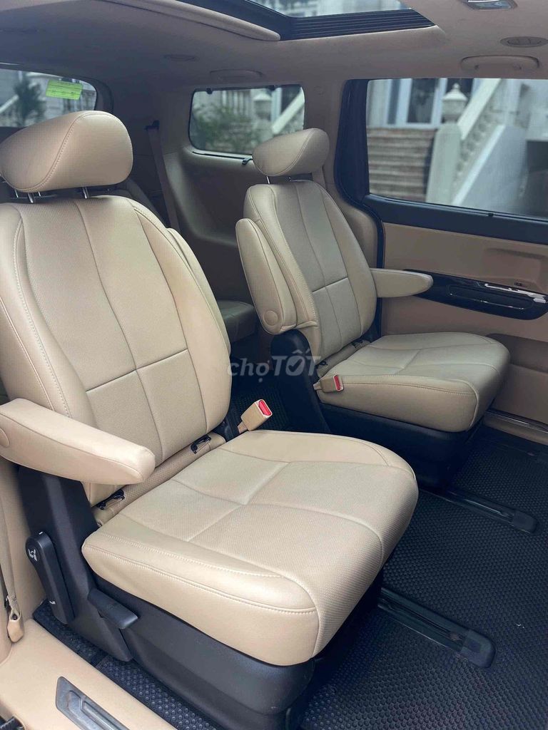 Kia Sedona 2019 2.2 DAT Luxury - 107000 km. Mua bán Ô tô tại Thành phố Thủ Đức Tp Hồ Chí Minh được đăng bởi Văn Dũng hình 16