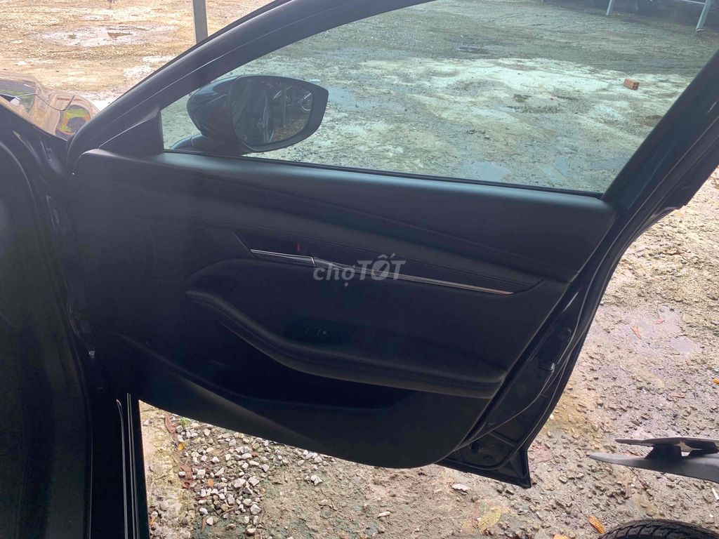 Mazda 3 2022 1.5L Premium - 64000 km. Mua bán Ô tô tại Quận 7 Tp Hồ Chí Minh được đăng bởi Khang Đoàn Cao hình 6