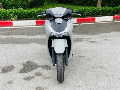 SH 160 XÁM XI MĂNG SIÊU LƯỚT CHẠY 2000KM.. Mua bán Xe máy tại Quận Đống Đa Hà Nội được đăng bởi Minh Khôi