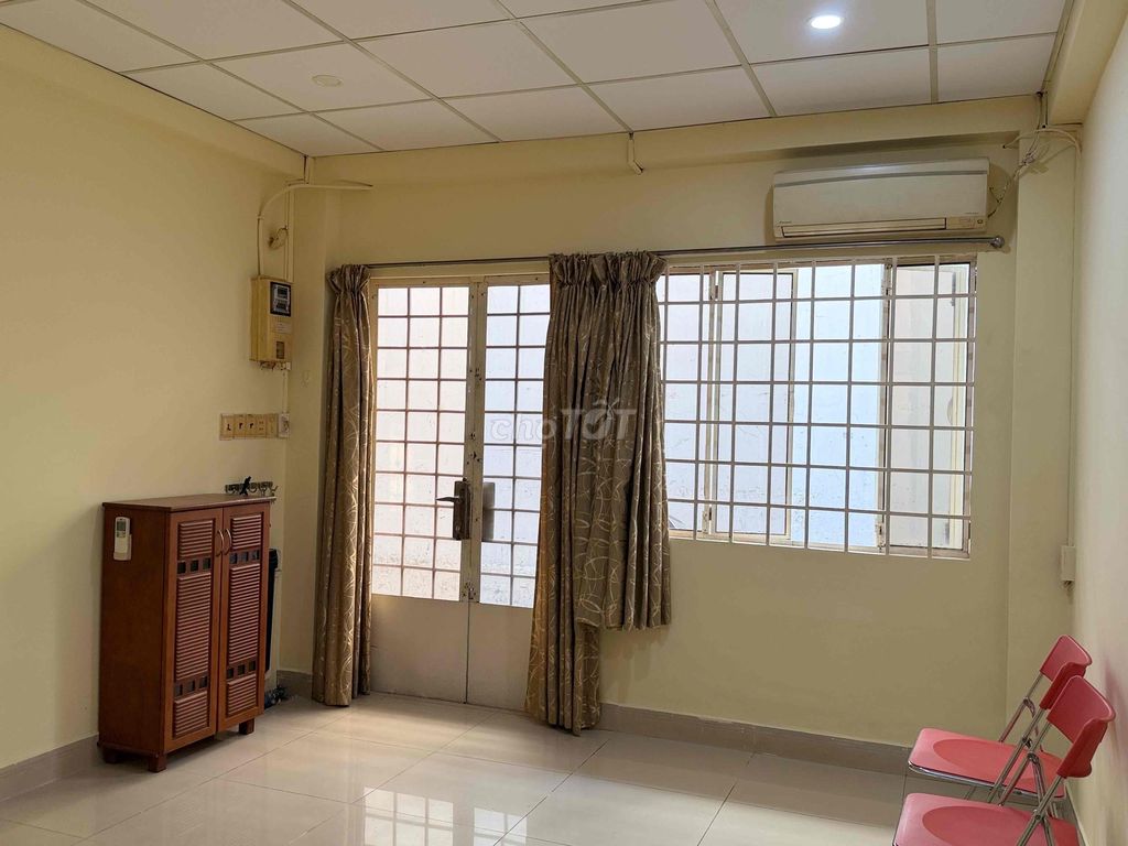 Аренда · 2 комн. · 27 м² · Quận 11, ул. Cư Xá lữ Gia