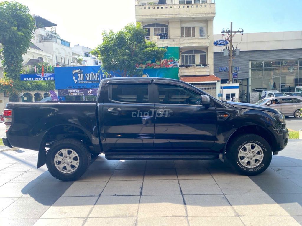 Ford Ranger 2020 XLS 2.2L 4x2 AT - 111500 km. Mua bán Ô tô tại Quận 1 Tp Hồ Chí Minh được đăng bởi Trần Hoàng Long hình 2