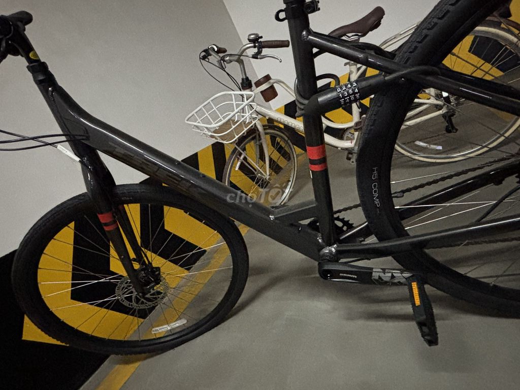 (HN) Bán xe đạp Trek Verve 2 Disc. Mua bán Xe đạp tại Quận Ba Đình Hà Nội được đăng bởi Tuấn Sơn hình 3