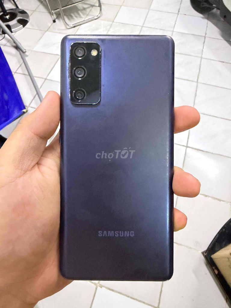 Samsung S20 FE 256GB Tím Đã dùng. Mua bán Điện thoại tại Quận 10 Tp Hồ Chí Minh được đăng bởi Lương Ngọc Thạch hình 1