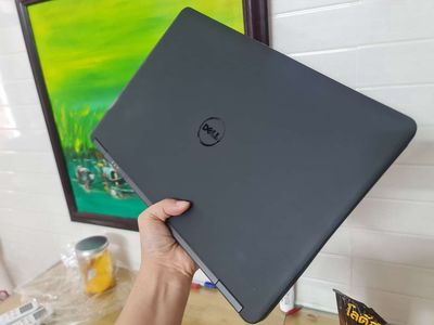 DELL mới 90%Cor i5 6200u RAM 16G  SSD 256G📍