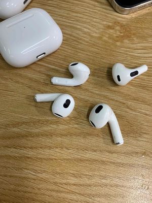 tai lẻ AirPods 3 600k 1 cái. Mua bán Tivi, Âm thanh tại Quận Bình Thạnh Tp Hồ Chí Minh được đăng bởi ThiênĐôngMobile