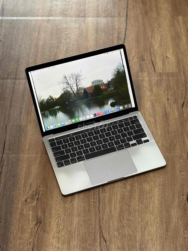 Macbook Pro M1 13' 16GB/512GB Đẹp 99 sạch. Mua bán Laptop tại Quận 10 Tp Hồ Chí Minh được đăng bởi APPLE 2HAND hình 1